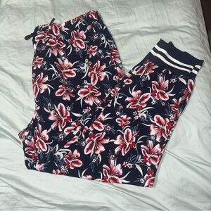 Paisley & Gray Navy Floral Jogger Pants